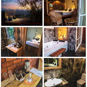 Bed & Breakfast Square Peg 
